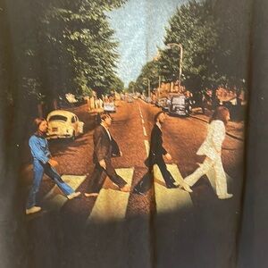 BEATLES BLACK TSHIRT